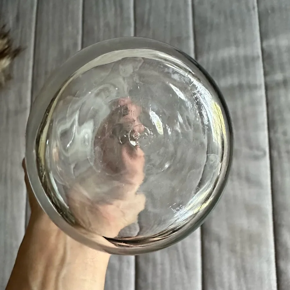 N/A glass bottle